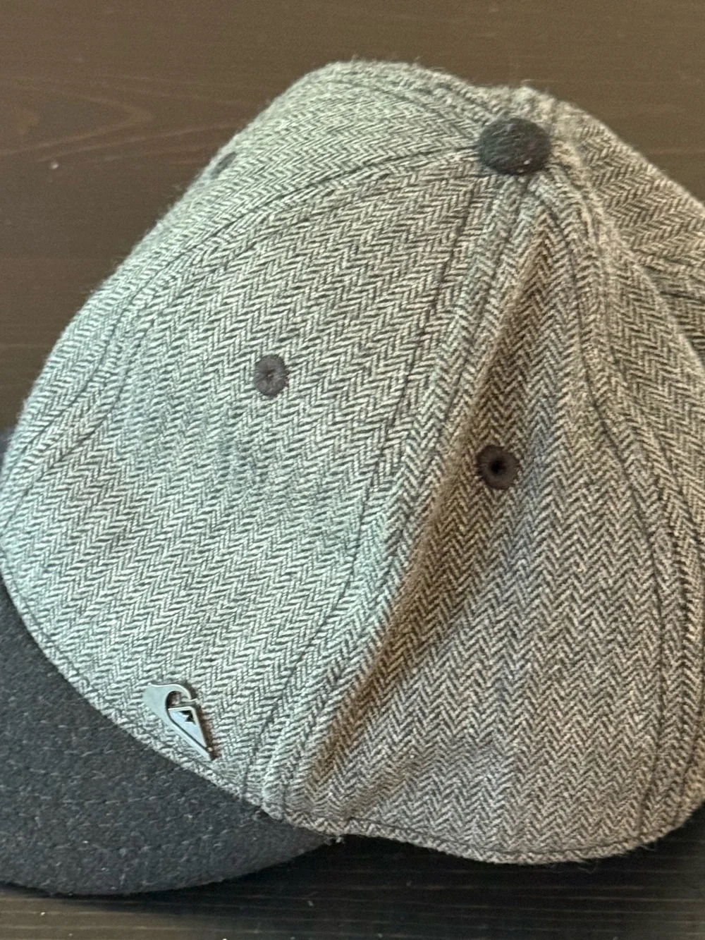 Quiksilver Herringbone-Textured Short Brim Fitted Hat, SM/MED